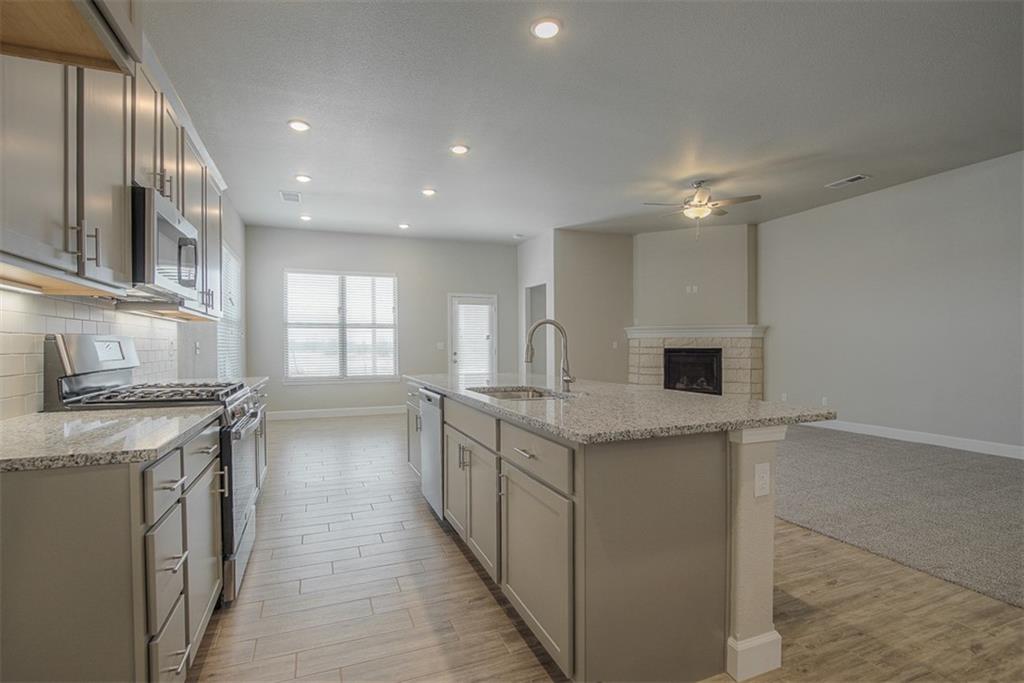 8408 North Greentree Drive Lenexa, KS 66227 - Photo 32 of 41