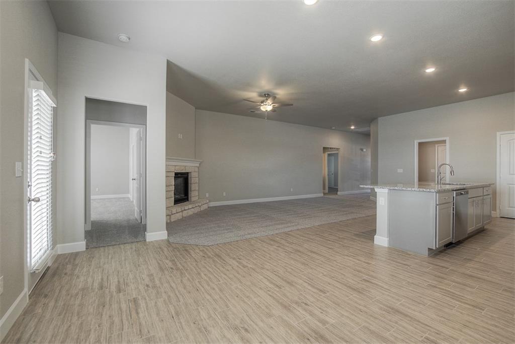 8408 North Greentree Drive Lenexa, KS 66227 - Photo 36 of 41