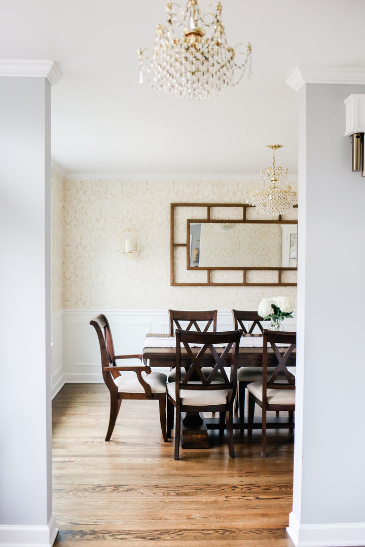 105 Ravine Road Hinsdale, IL 60521 - Photo 4 of 35 a view of a dining room with furniture and wooden floor