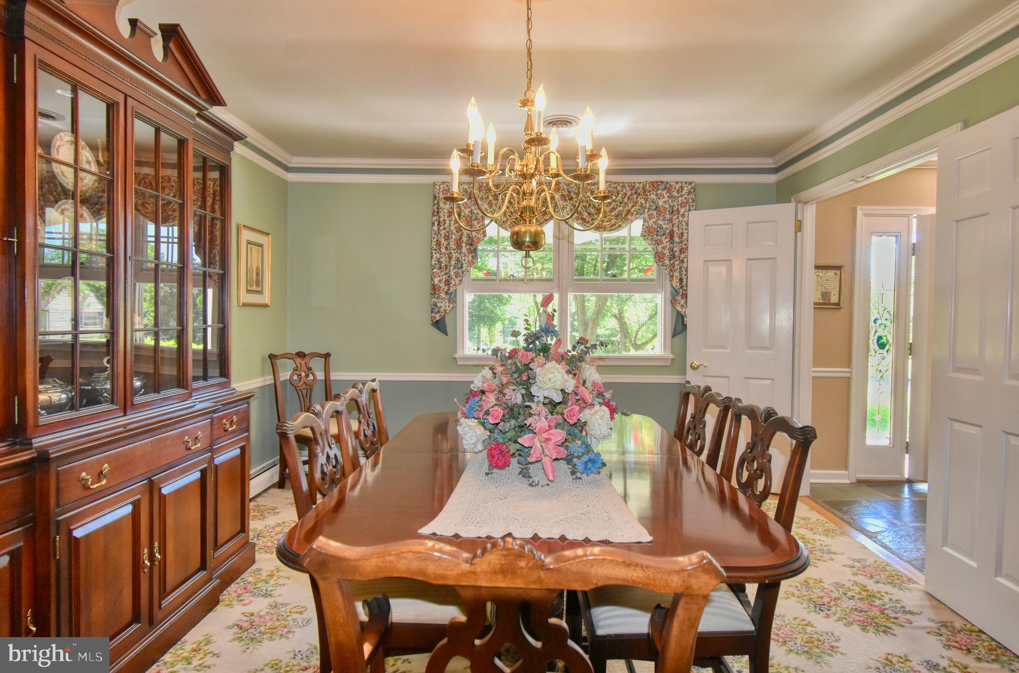 4958 Edgewood Road Doylestown, PA 18902 - Photo 25 of 47 Dining Room