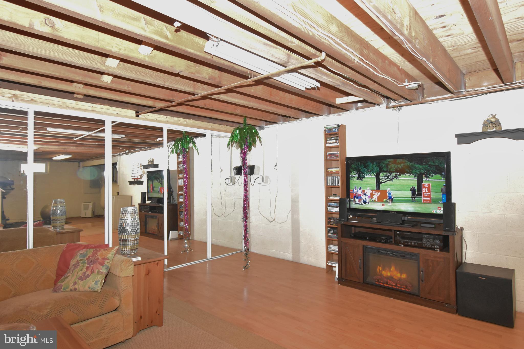 4958 Edgewood Road Doylestown, PA 18902 - Photo 37 of 47