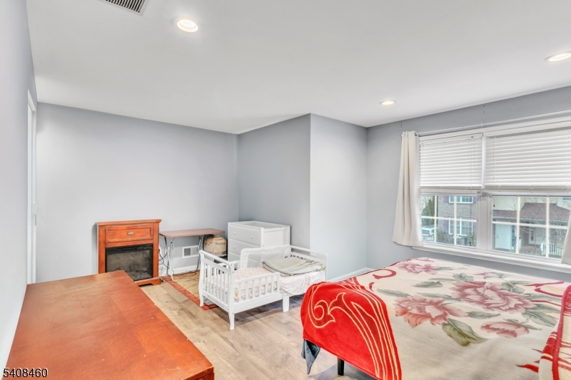 708 East Front Street, Unit 5 Plainfield, NJ 07062 - Photo 16 of 23