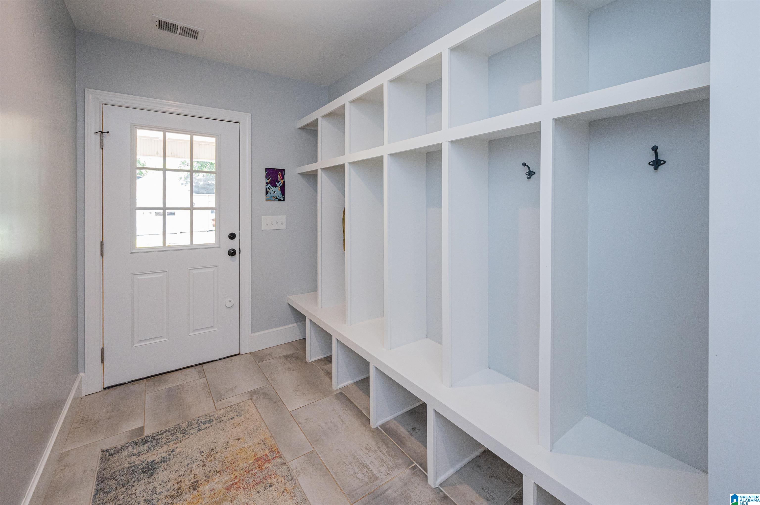 817 Columbiana Road Birmingham, AL 35209 - Photo 37 of 46