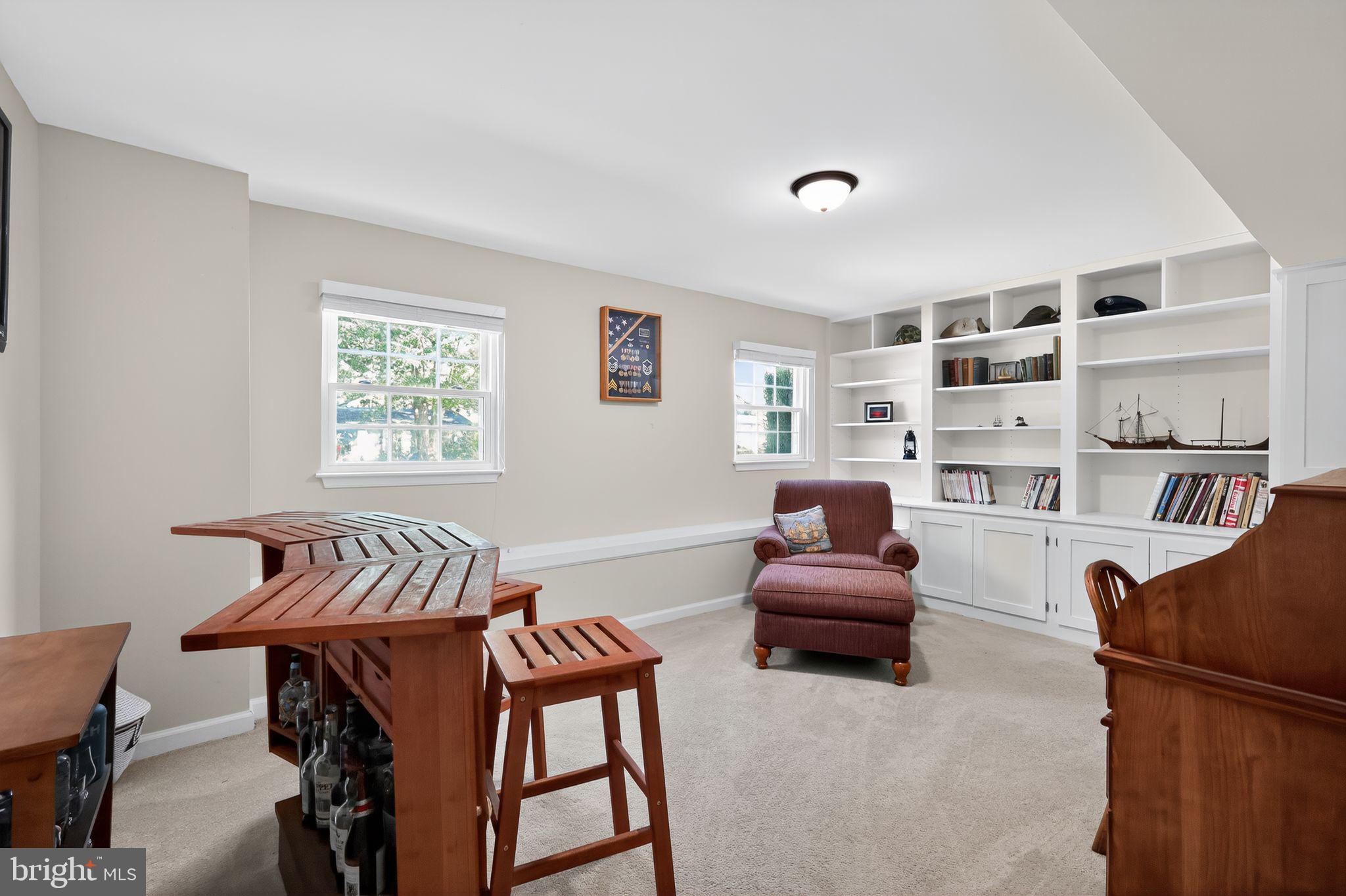 3813 8th Street North Beach, MD 20714 - Photo 23 of 30 Bedroom 4 with Built-ins