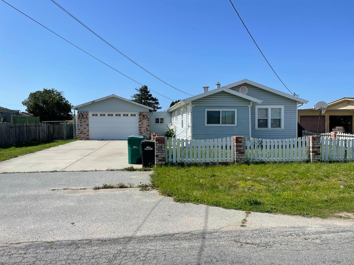 697 Middlefield Road Salinas, CA 93906 - Photo 1 of 27 Gallery Image 1
