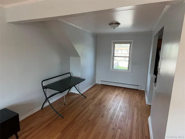 $2,900 | 29 Lenox Avenue, Unit 2, Westbury, NY 11590