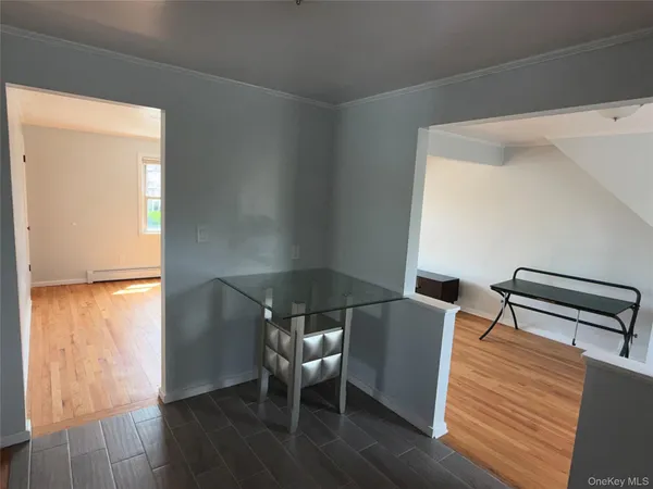 $2,900 | 29 Lenox Avenue, Unit 2, Westbury, NY 11590