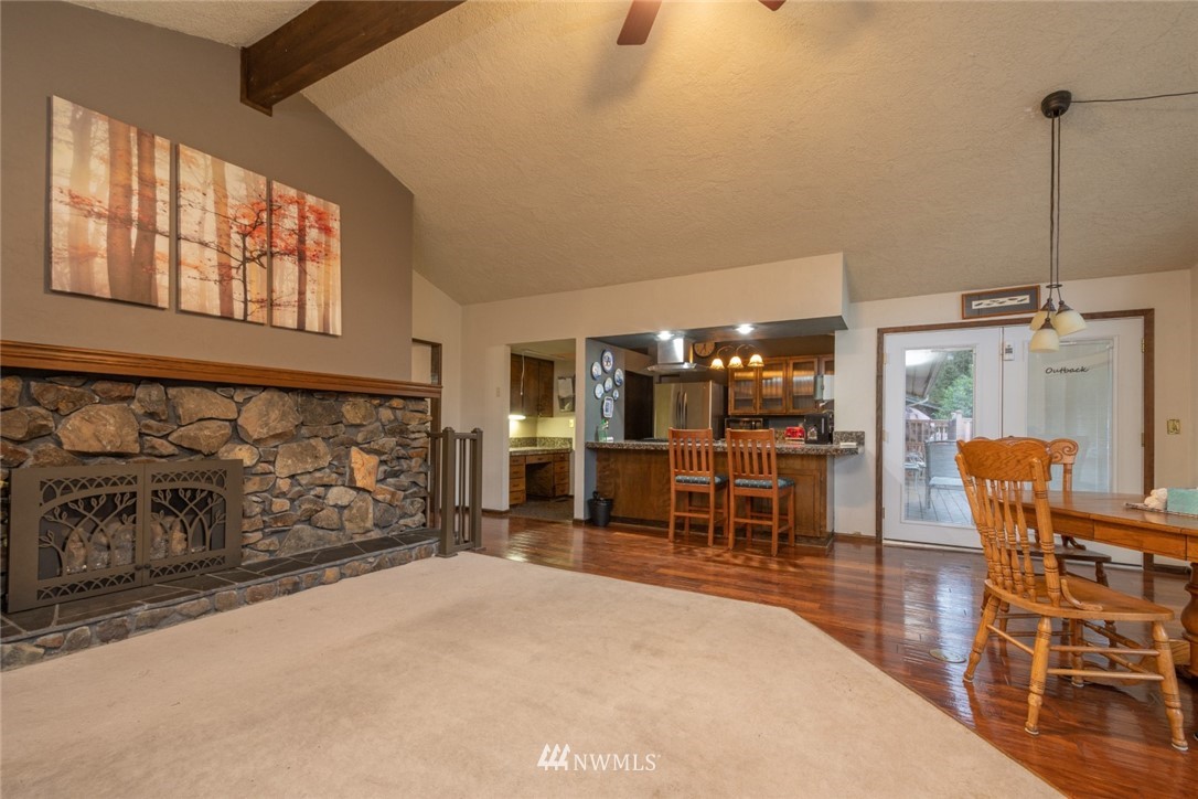 102 Pine Drive Chehalis, WA 98532 - Photo 4 of 18