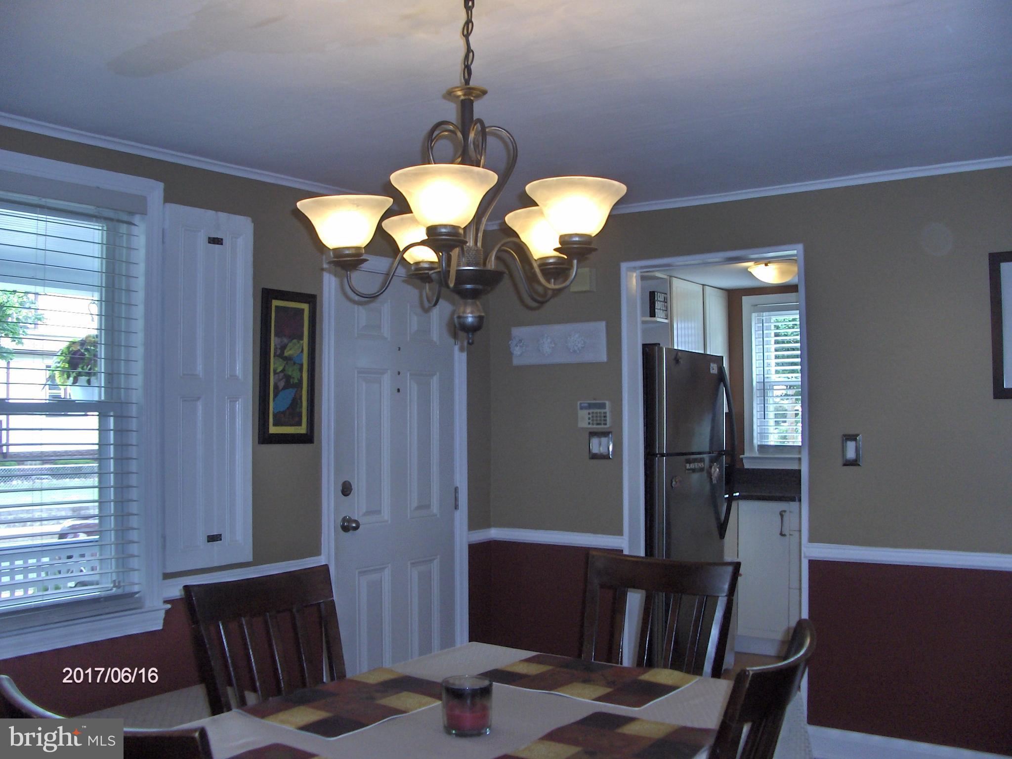 3219 Willoughby Road Baltimore, MD 21234 - Photo 9 of 29 Dining Room
