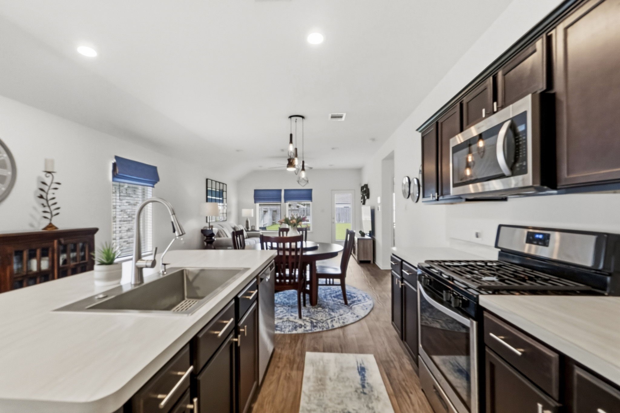 14114 Sandy Pnes Court Conroe, TX 77302 - Photo 14 of 43