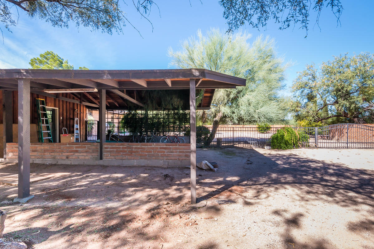 4957 East Fort Lowell Road Tucson, AZ 85712 - Photo 37 of 42