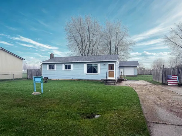 $174,950 | 1920 Circle Drive, Fairgrove, MI 48733