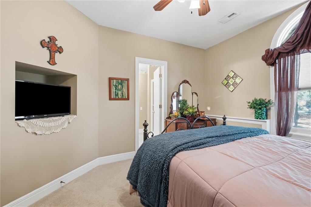 14733 Timber Lane Bonner Springs, KS 66012 - Photo 31 of 64