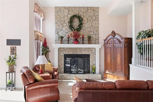 $769,900 | 14733 Timber Lane, Bonner Springs, KS 66012