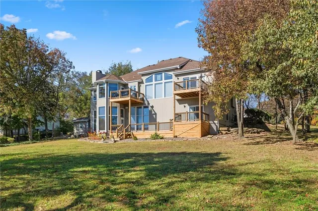 $799,950 | 14733 Timber Lane, Bonner Springs, KS 66012