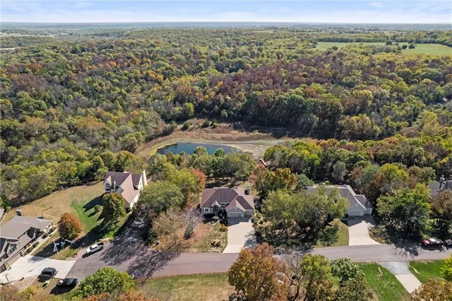$799,950 | 14733 Timber Lane, Bonner Springs, KS 66012