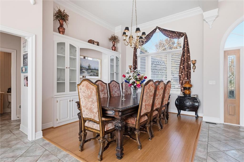 14733 Timber Lane Bonner Springs, KS 66012 - Photo 7 of 64