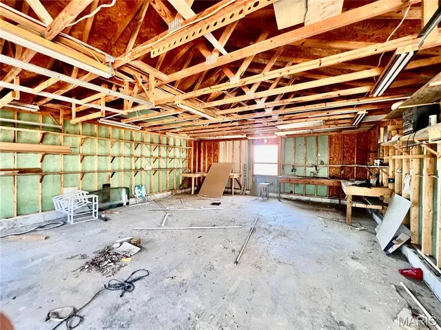 $194,900 | 16144 Horse Shoe Drive, Houston, MO 65483