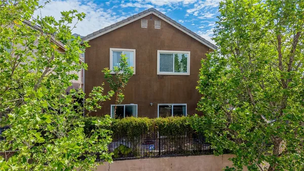 $749,000 | 14059 Carlton Lane, Sylmar, CA 91342