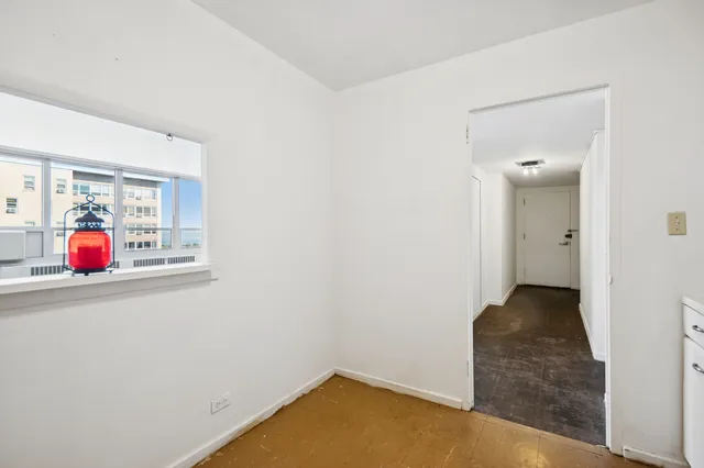 $185,000 | 3950 North Lake Shore Drive, Unit 2125, Chicago, IL 60613