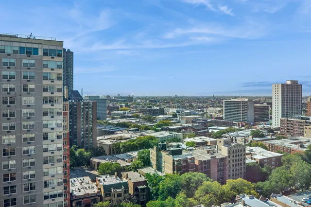 $185,000 | 3950 North Lake Shore Drive, Unit 2125, Chicago, IL 60613