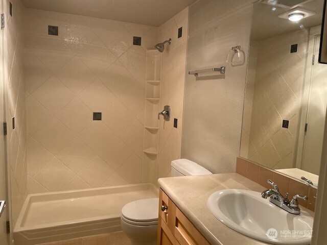 9805 Avondale Road Northeast, Unit T254 Redmond, WA 98052 - Photo 10 of 17