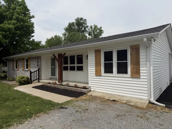$420,000 | 104 Delrose Drive, Portland, TN 37148