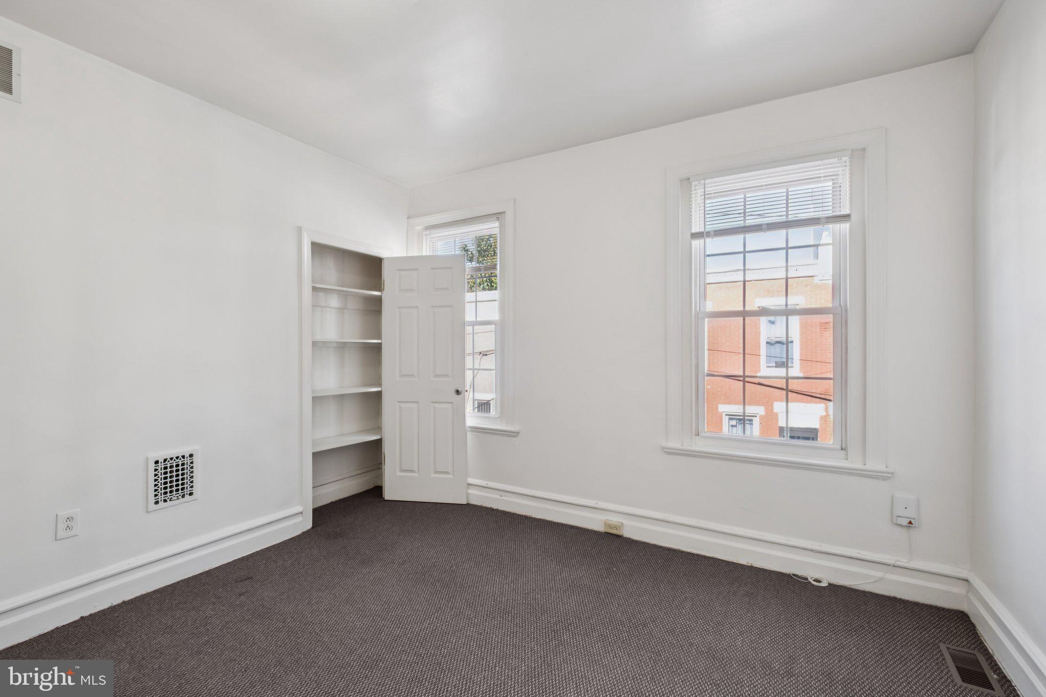 930 French Street Philadelphia, PA 19122 - Photo 11 of 13