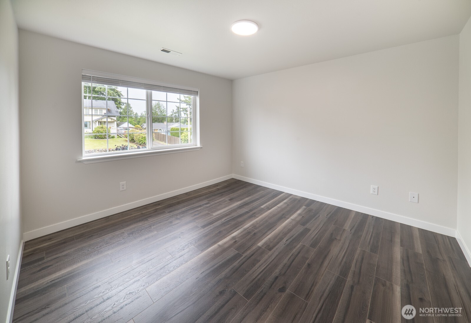 520 North Laventure Road Mount Vernon, WA 98273 - Photo 12 of 30