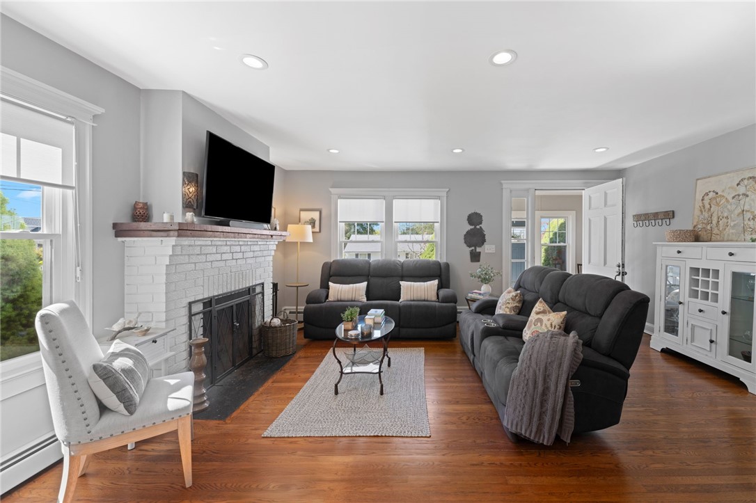 4 Westminster Street Westerly, RI 02891 - Photo 11 of 48