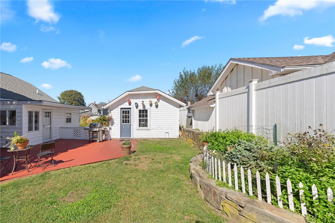 4 Westminster Street Westerly, RI 02891 - Photo 32 of 48