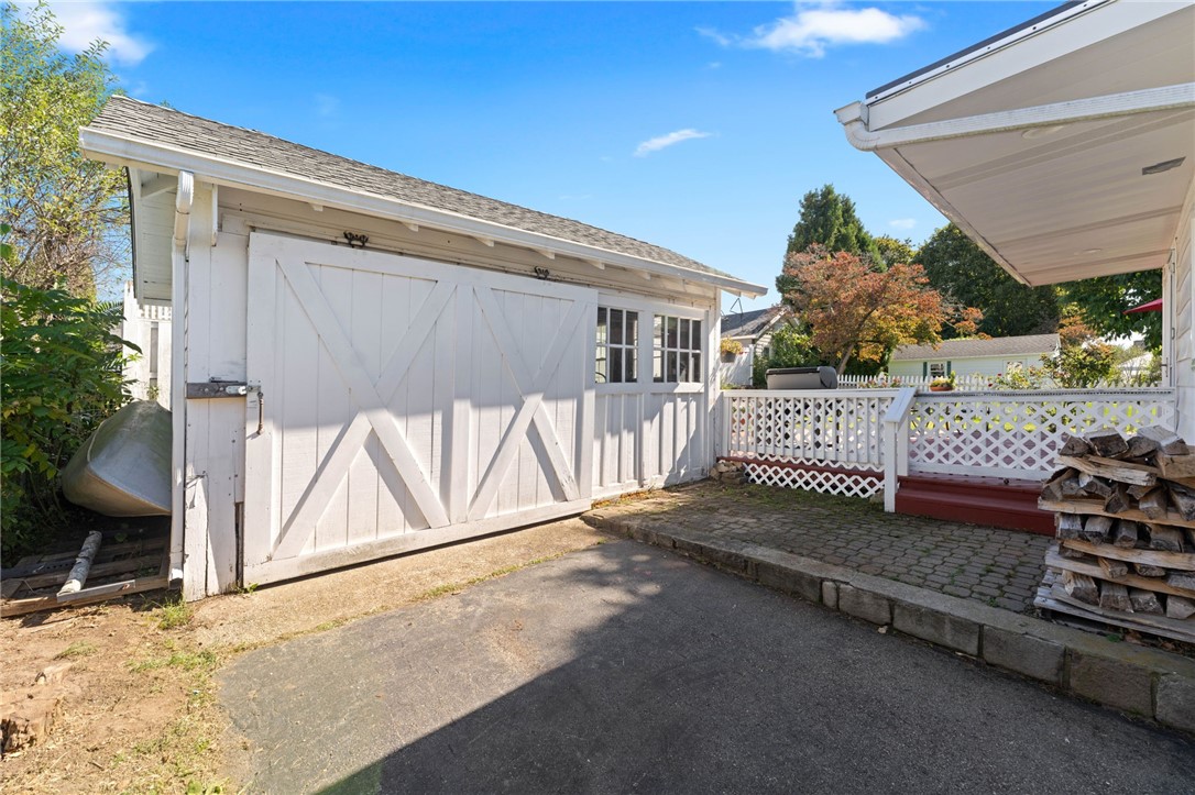 4 Westminster Street Westerly, RI 02891 - Photo 34 of 48