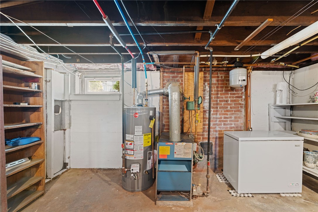 4 Westminster Street Westerly, RI 02891 - Photo 41 of 48