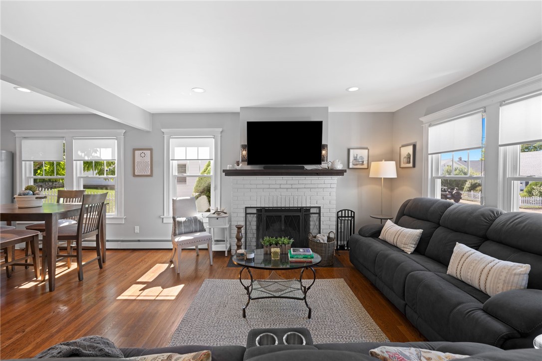 4 Westminster Street Westerly, RI 02891 - Photo 44 of 48