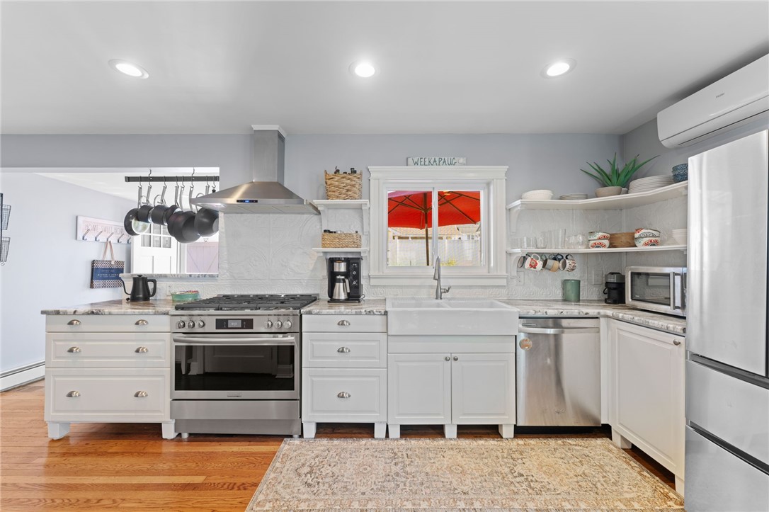 4 Westminster Street Westerly, RI 02891 - Photo 6 of 48