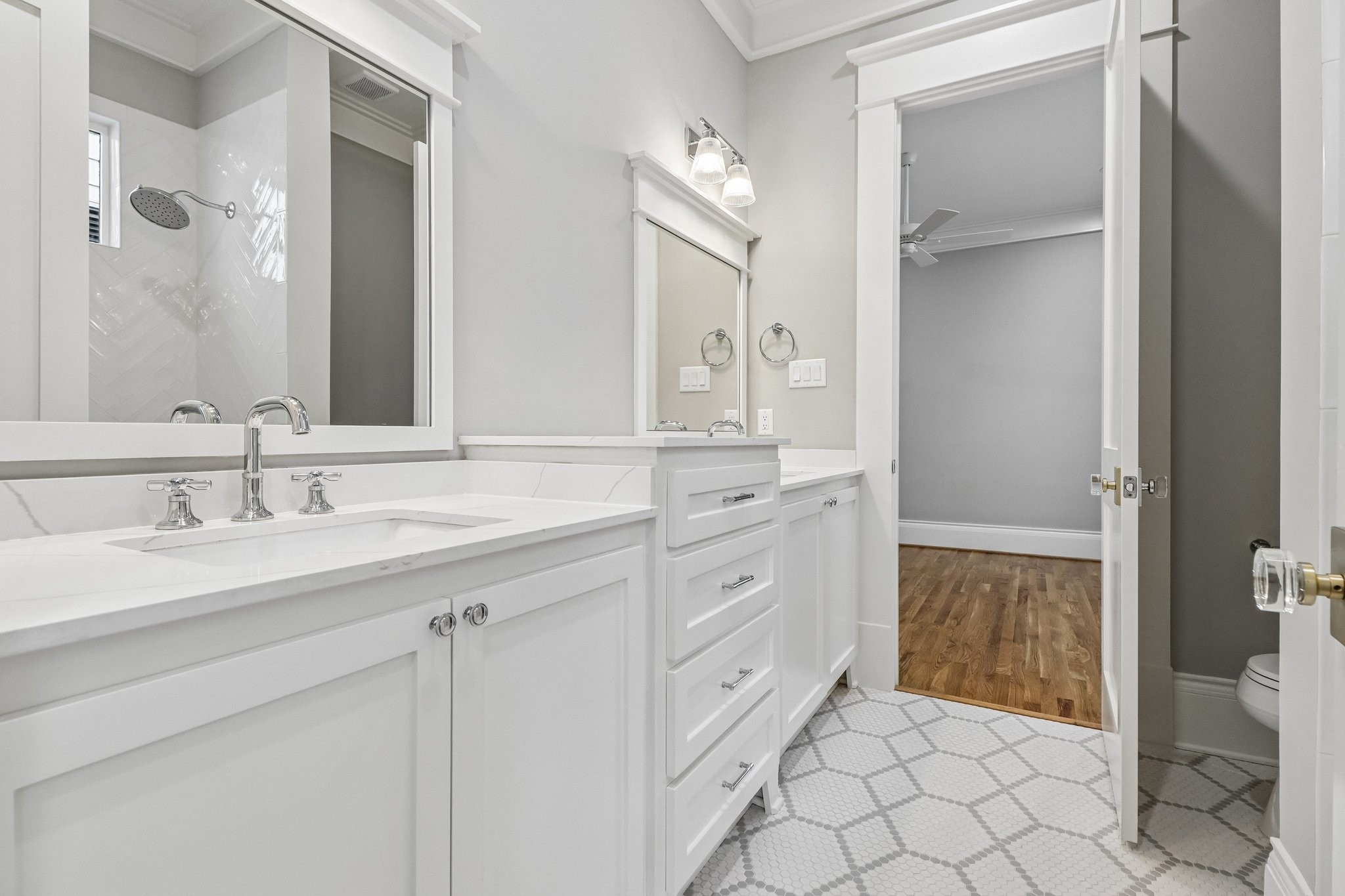 949 Ridge Street Houston, TX 77009 - Photo 35 of 48 Gallery Image 35