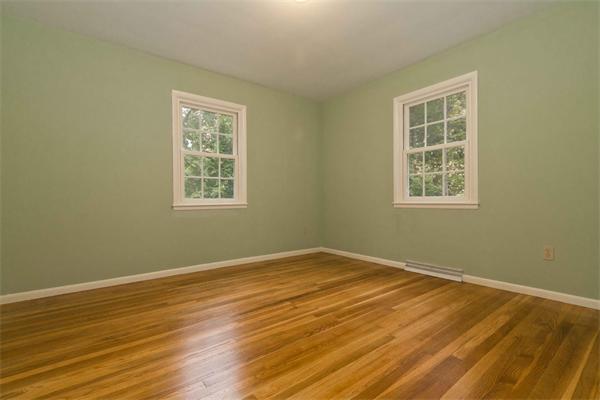 17 Howell Road Sudbury, MA 01776 - Photo 9 of 15