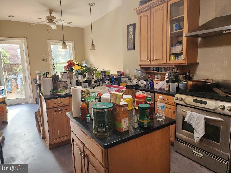 1134 6th Street Northwest Washington, DC 20001 - Photo 15 of 59