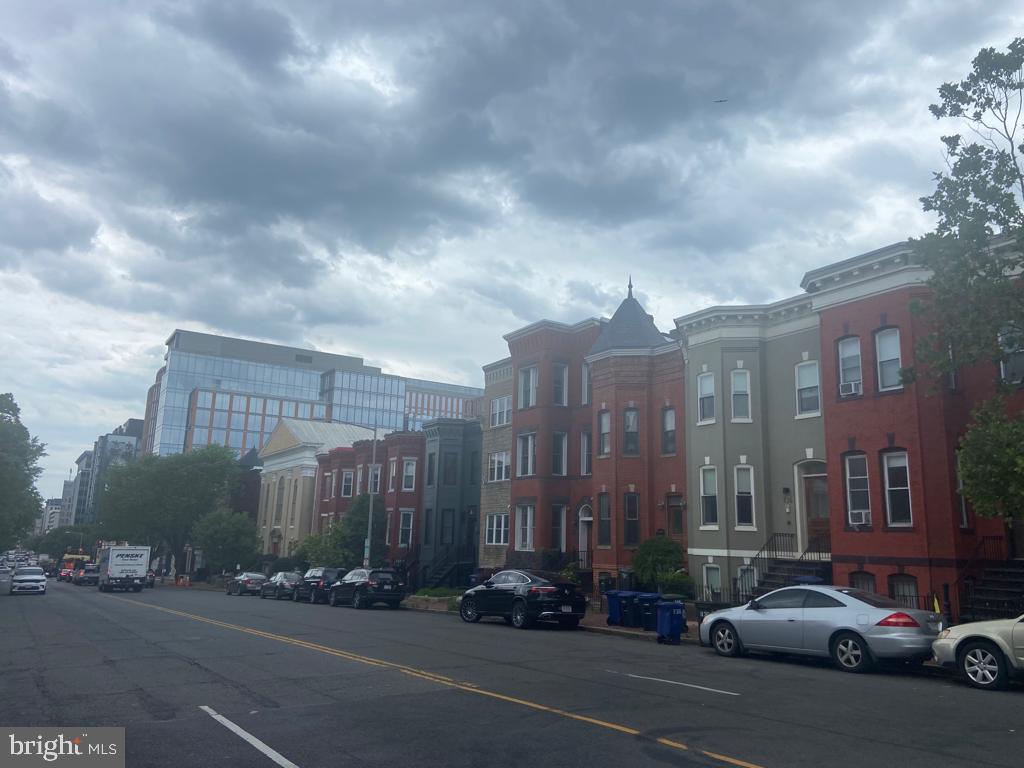 1134 6th Street Northwest Washington, DC 20001 - Photo 2 of 59