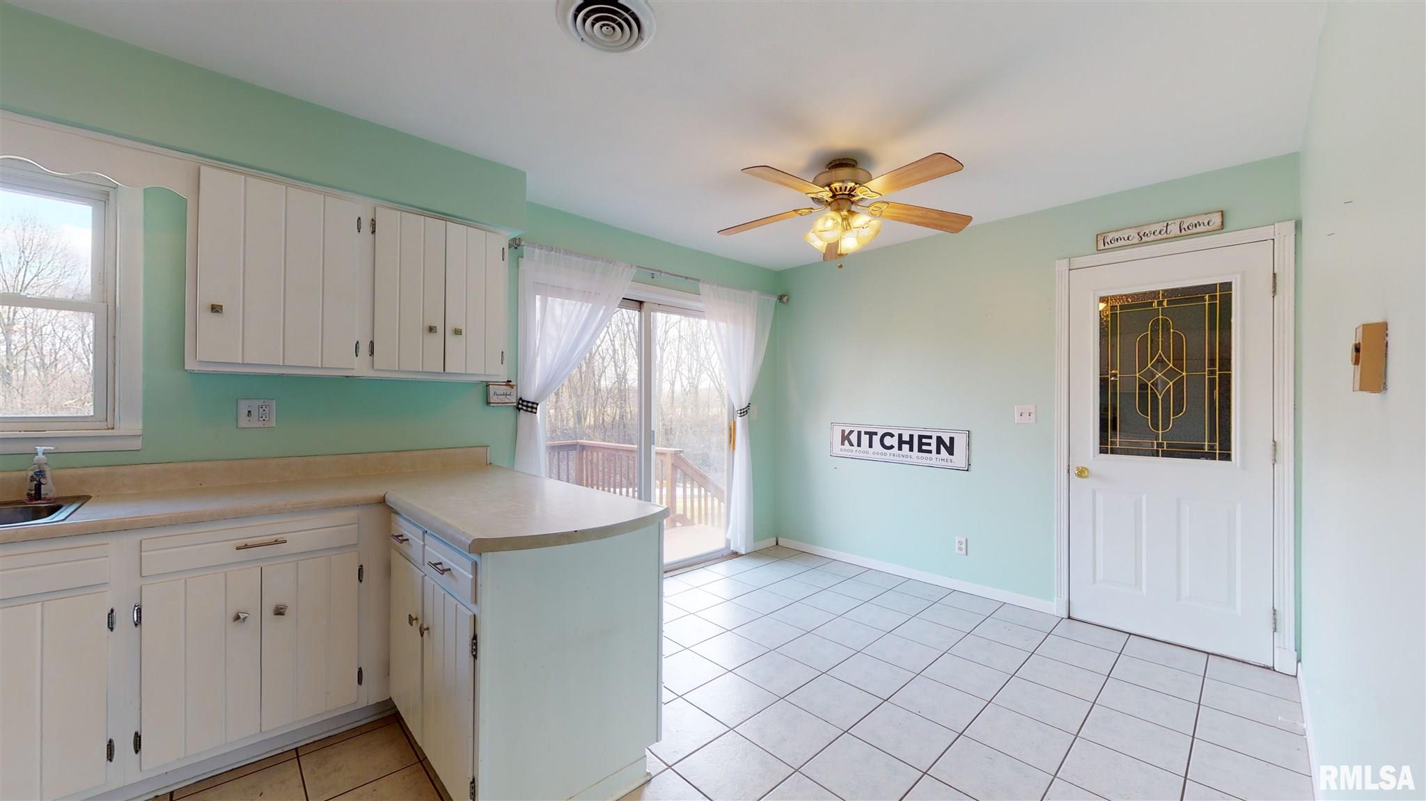 4816 South Valeta Court Mapleton, IL 61547 - Photo 15 of 34
