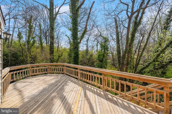 $1,350,000 | 3705 Templeton Place, Alexandria, VA 22304