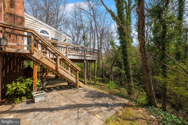 $1,350,000 | 3705 Templeton Place, Alexandria, VA 22304