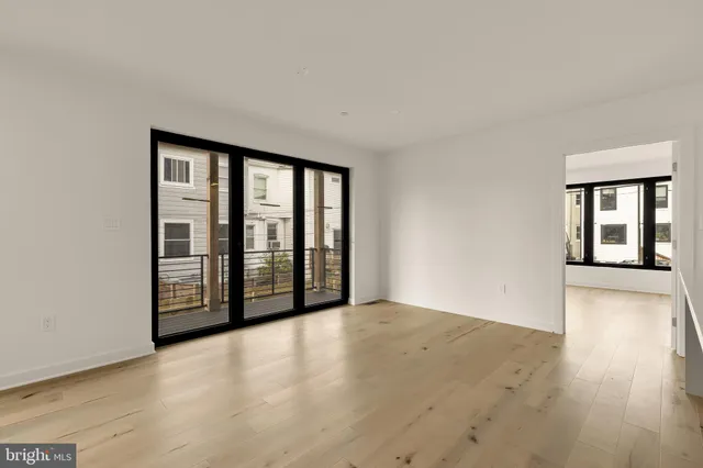 $1,100,000 | 641 Quebec Place Northwest, Unit 1, Washington, DC 20010