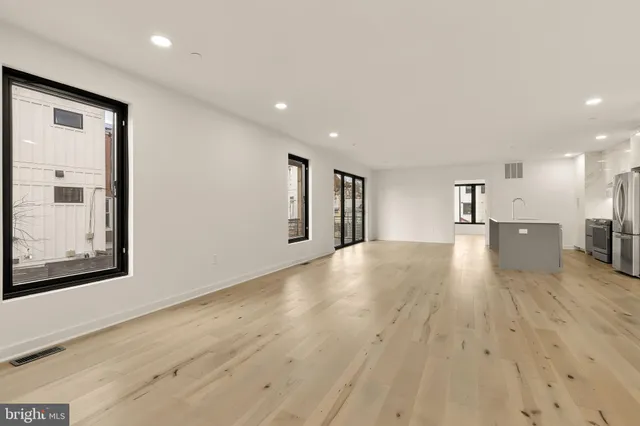 $1,100,000 | 641 Quebec Place Northwest, Unit 1, Washington, DC 20010