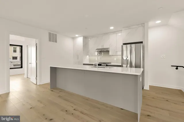 $1,100,000 | 641 Quebec Place Northwest, Unit 1, Washington, DC 20010