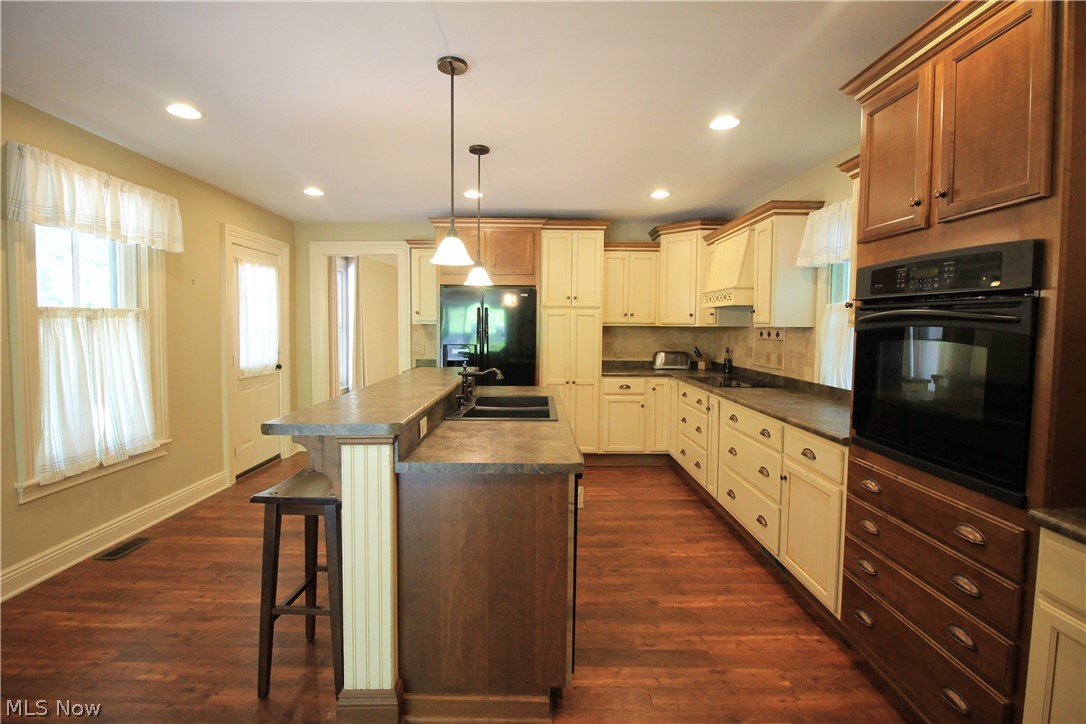 386 East Garfield Road Aurora, OH 44202 - Photo 6 of 35 Gallery Image 6