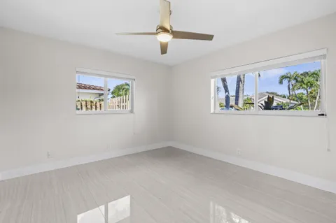 $1,300,000 | 4240 Northeast 22nd Terrace, Lighthouse Point, FL 33064