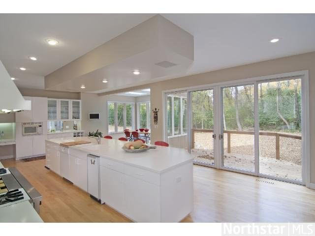 16502 Ringer Road Wayzata, MN 55391 - Photo 5 of 18 Gallery Image 5