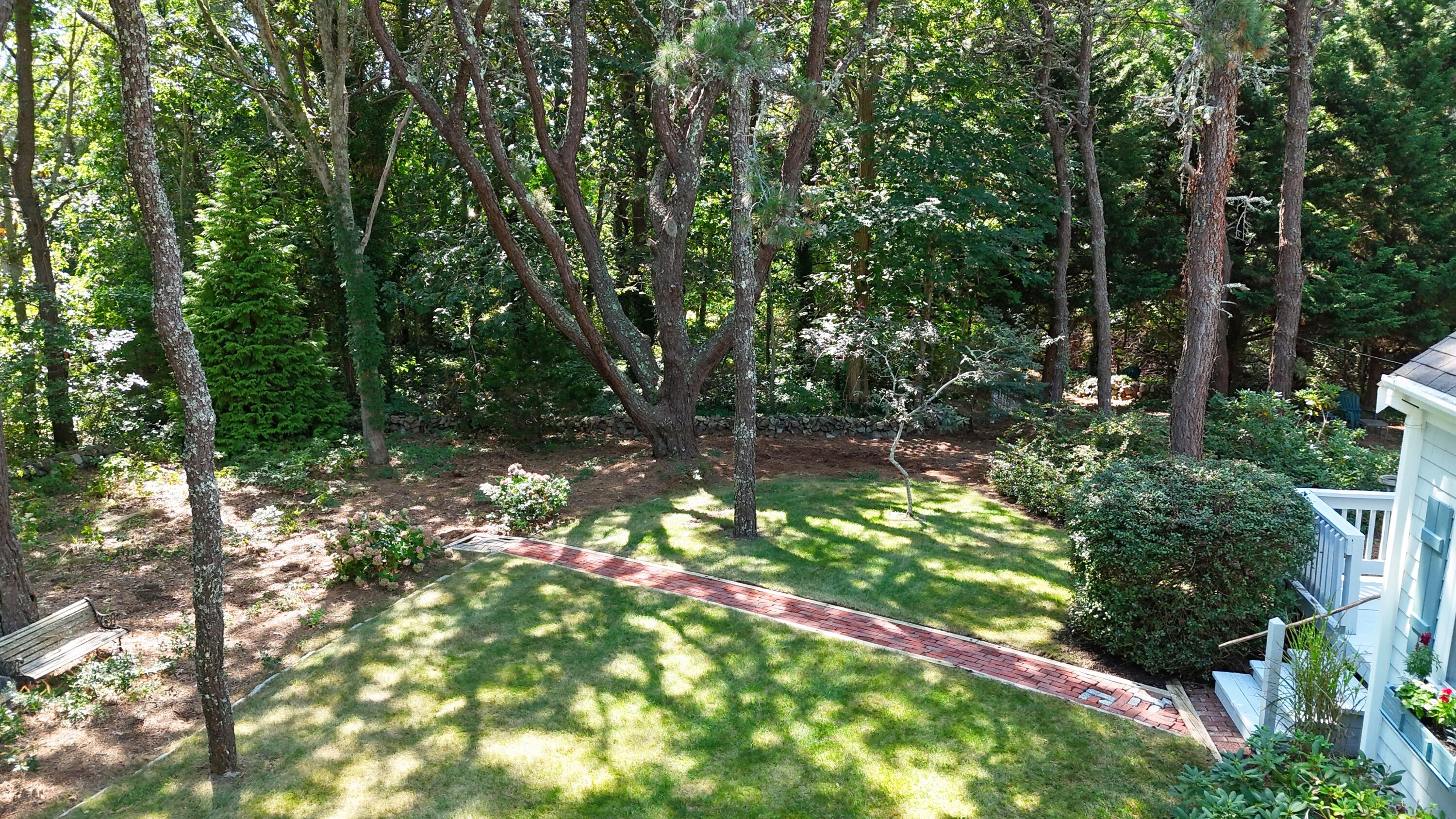 620 Kingsbury Beach Road Eastham, MA 02642 - Photo 35 of 82 DJI_20260904140951_0557_D ()
