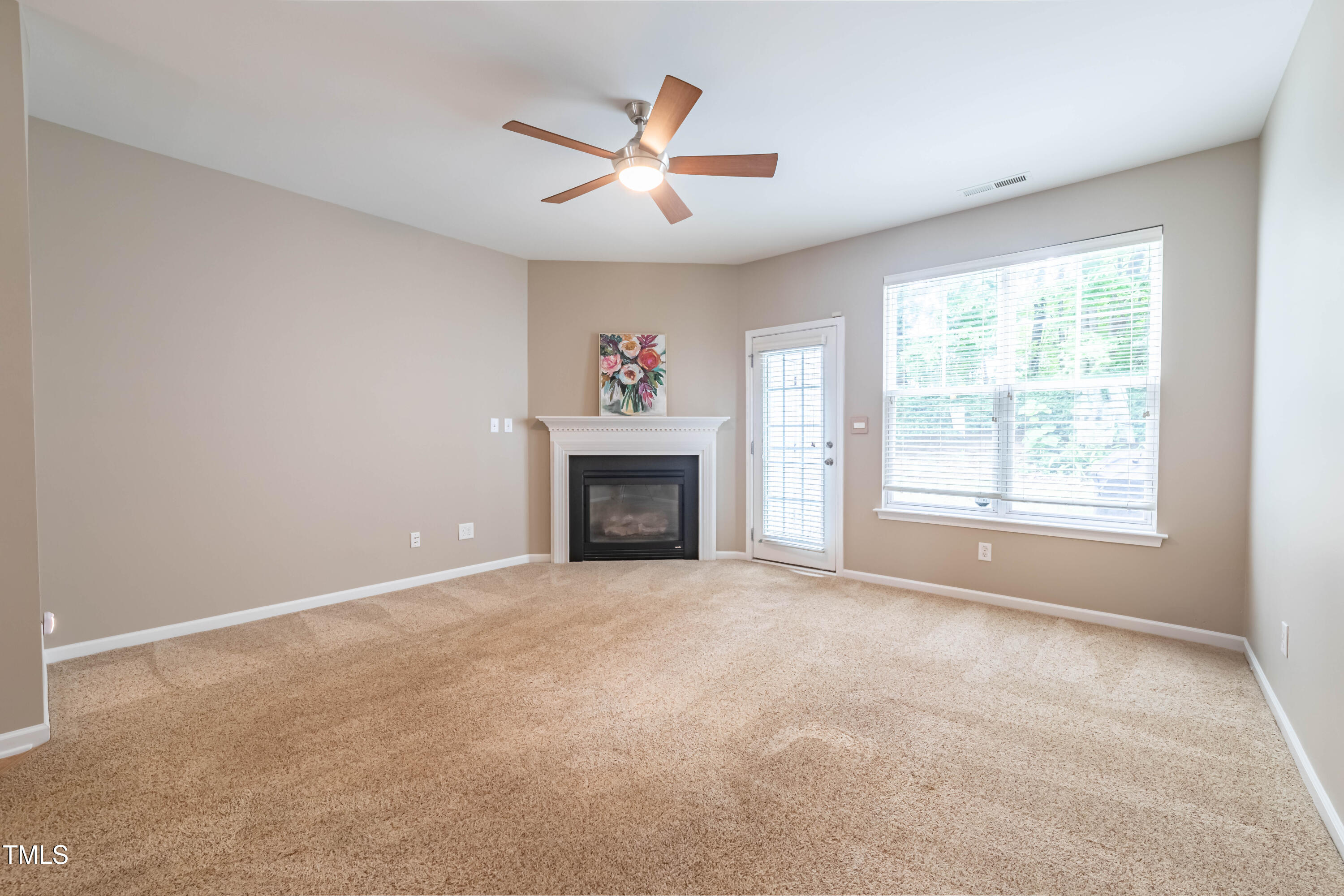 8459 Central Drive Raleigh, NC 27613 - Photo 18 of 45 2E6A6461-HDR